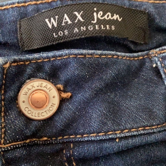 Jean shorts - Picture 3 of 3